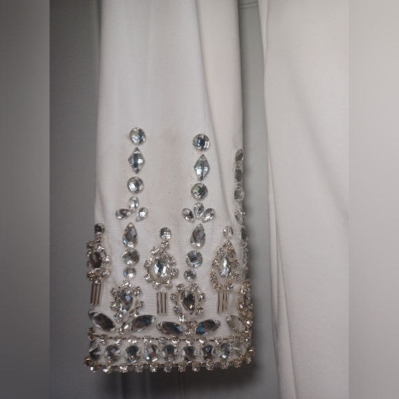 Mac Duggal Women's Beaded Cuff Drop Shoulder Gown Dress - Picture 11 of 12